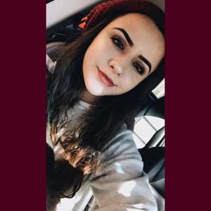 Meet your Posher, Christina